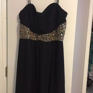 Full length black prom dress